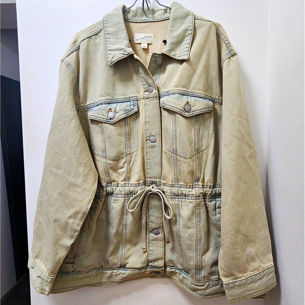 Universal Thread light acid wash denim jacket Drawstring cinch Waist L NWT chore